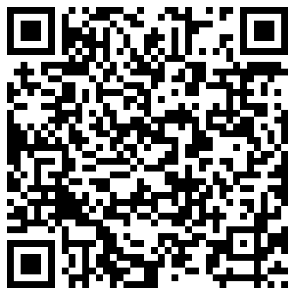 339966.xyz 诱人的风骚少妇黑丝露脸让小哥在厨房里草，深喉口交大鸡巴，让小哥按在窗边爆草抽插，干的好深浪叫呻吟不止的二维码