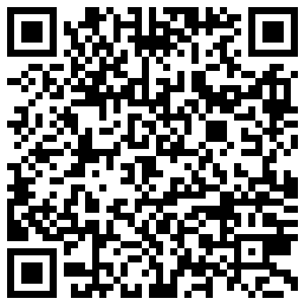 甜甜的蜜：啊啊啊~每个主人舔舔小欣的阴蒂，尿道也要舔啦，给我舔干净逼里的淫水。我躺着尿的，快接着我淫荡的尿尿，骚逼的尿尿！的二维码