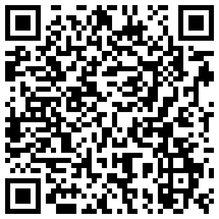 一本道AV拍摄现场少妇的沦陷，全程露脸小骚逼颜值不错被两男椅子上玩弄，无毛骚逼口交大鸡巴被两男轮草的二维码