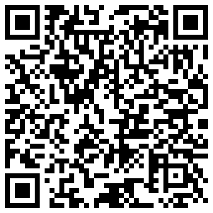 656258.xyz 样子可爱的华裔眼镜美眉小英和光头佬外老康性爱生活自拍流出两人貌似年龄差距很大的二维码