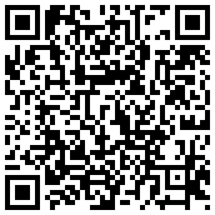 332299.xyz 小胖哥偸情漂亮苗条小姨子户外山上野战扶着树后入搞的正在性头上被路人打断吓尿了赶紧换个地方继续搞的二维码