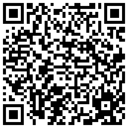 户外小姐姐就玩刺激的，室外休息椅上玩漏出好激动，漏奶漏逼还玩AV棒刺激，蹲下尿尿，精彩不要错过的二维码