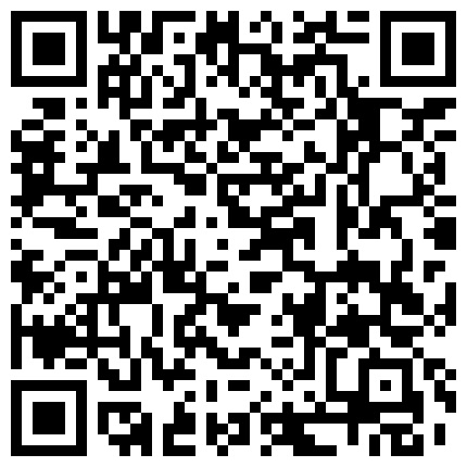 七七是个小骚逼，哥哥们刷个小番茄看七七淫荡的穴，被七哥猛操呻吟不停内射进小骚逼，淫穴特写！的二维码
