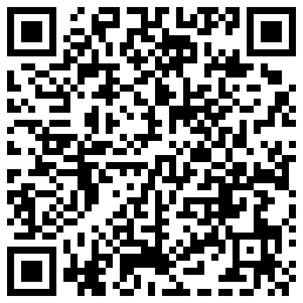 战斗民族俄罗斯的健身妹子回到房间裸体看小视频玩自摸抠出高潮猛男用大屌插穴一字马姿势啪啪爽啊的二维码