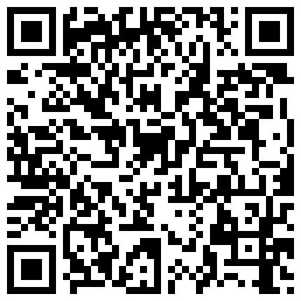 夜晚回家路过城中村,巧遇老夫少妻一块儿洗澡,刺激又惊险,在窗外偷窥着这一切,口音有点像川渝的！的二维码