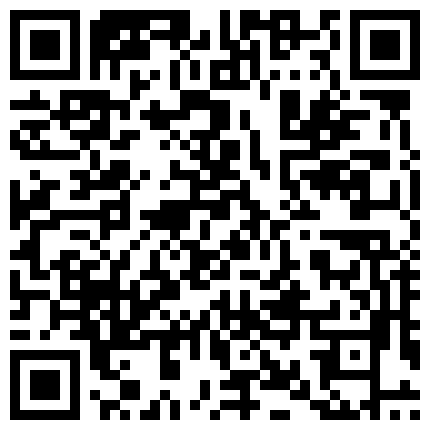 黑客破解家庭网络摄像头监控偷拍年轻辣妈喜欢洗完澡在客厅穿的二维码