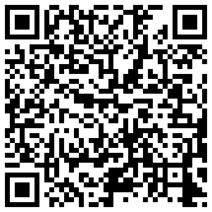 七月新流出破解美容院摄像头这当妈的也太不检点了逼痒痒当着儿子面脱光下面刮逼类似自慰的二维码
